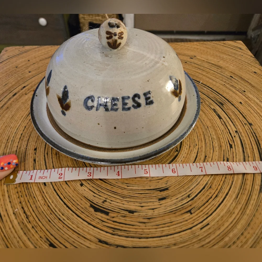 Cheese pottery dish wish mouse- signed